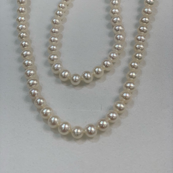 Pearls Set - Picture 3 of 5